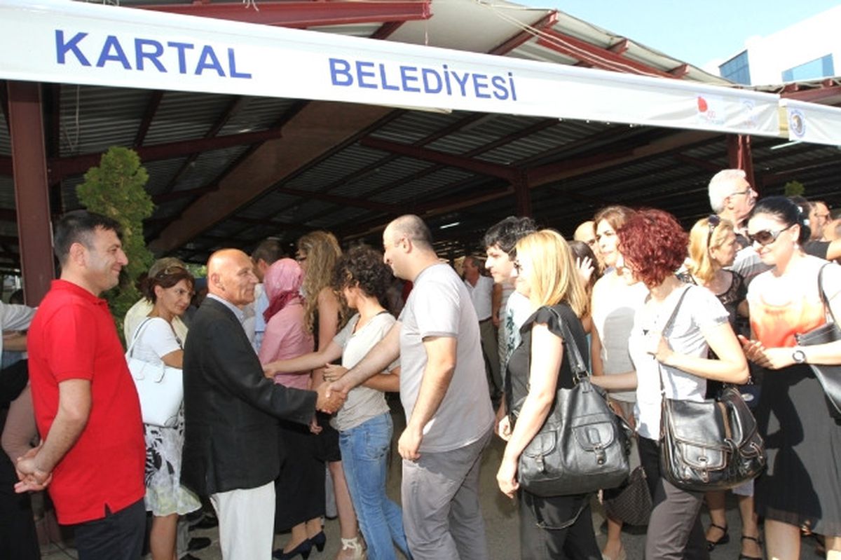 Başkan Öz Belediye Personeli ile Bayramlaştı