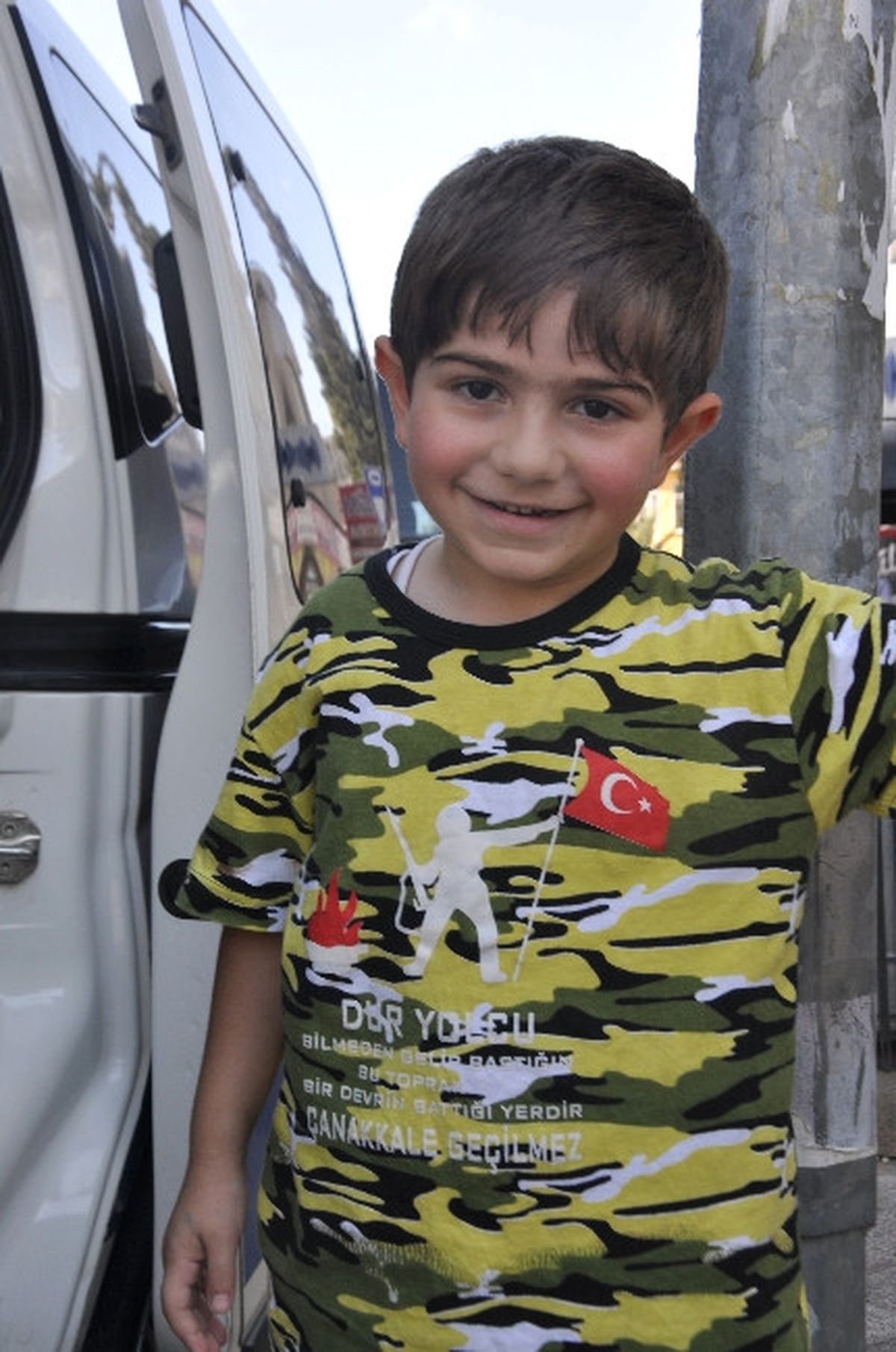 Bayram Alışverişinde Kaybolan Çocuk Ailesini Korkuttu
