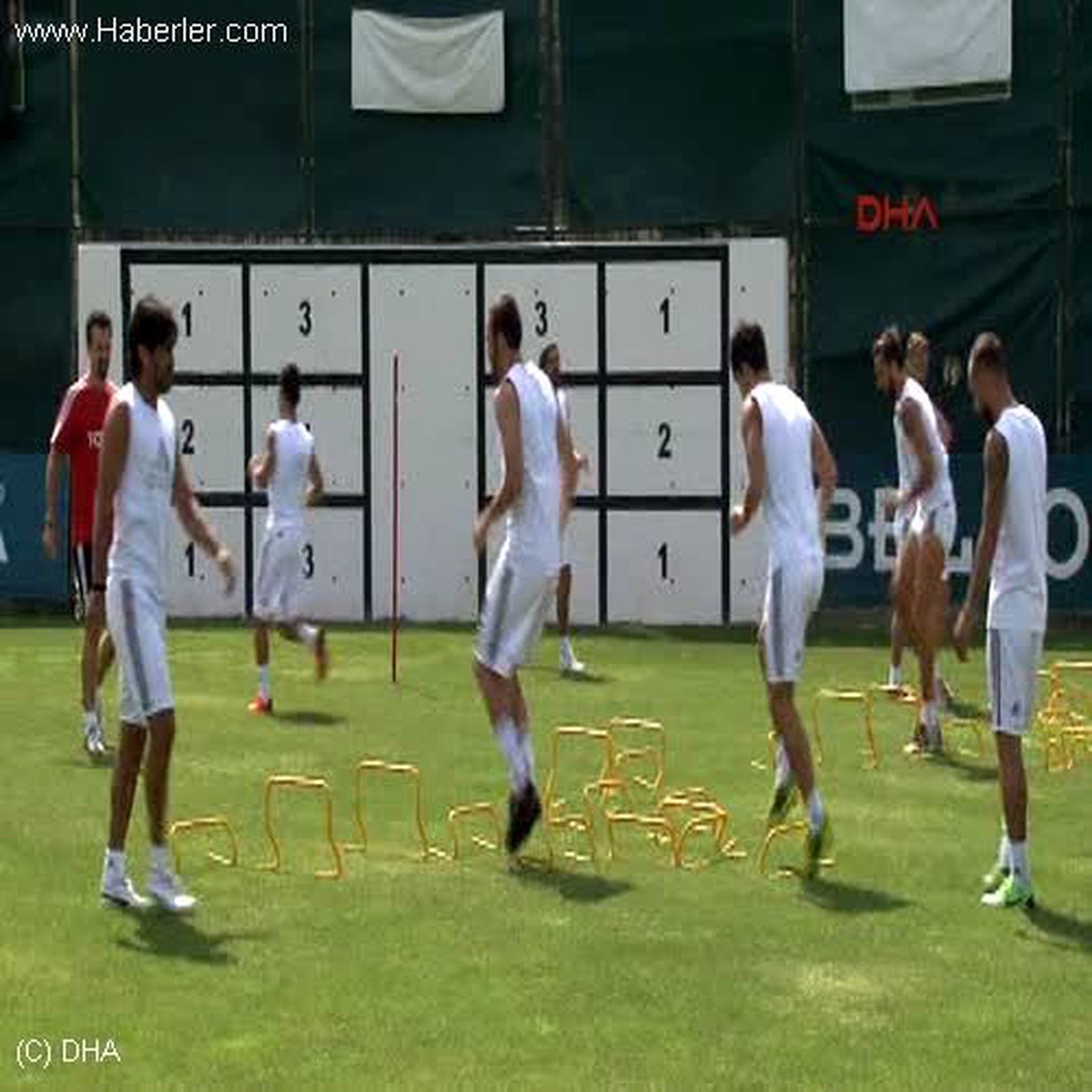 Beşiktaş\'ta Yeni Sezon Hazırlıkları Sürüyor