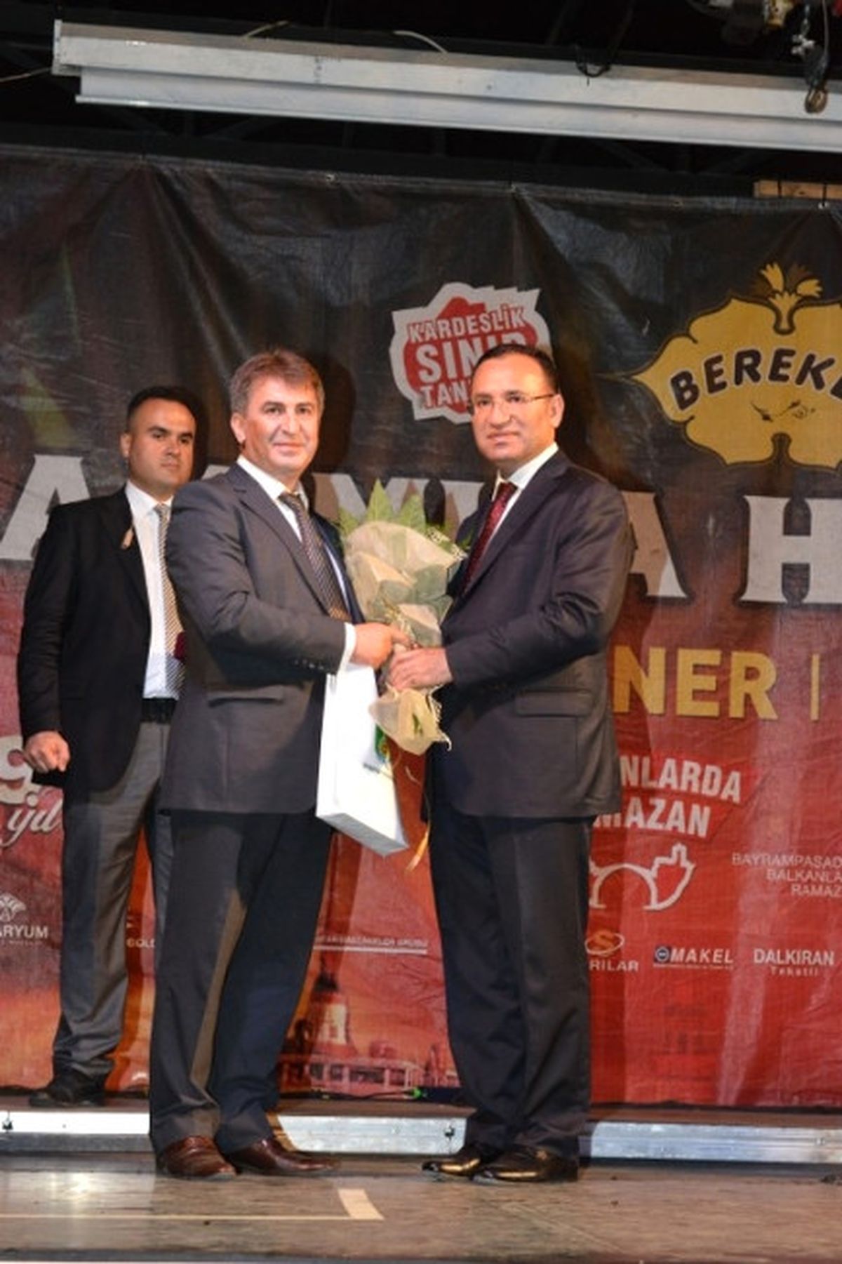 Bozdağ, Glavenitza\'da Soydaşlarla İftar Yaptı