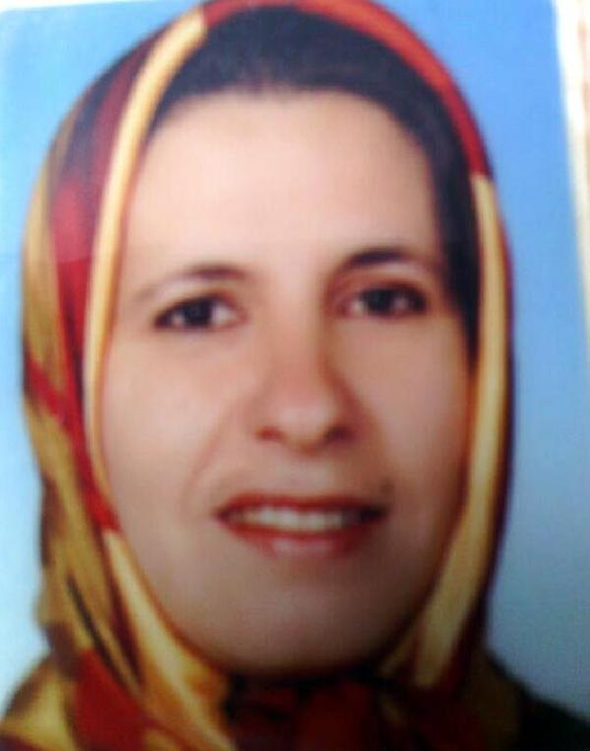 Cezavinden Çıkan Eşini Tek Bıçak Darbesiyle Öldürdü