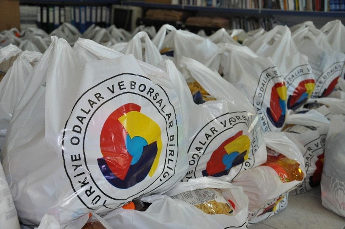 Didim Ticaret Odası\'ndan İhtiyaç Sahiplerine Gıda Yardımı
