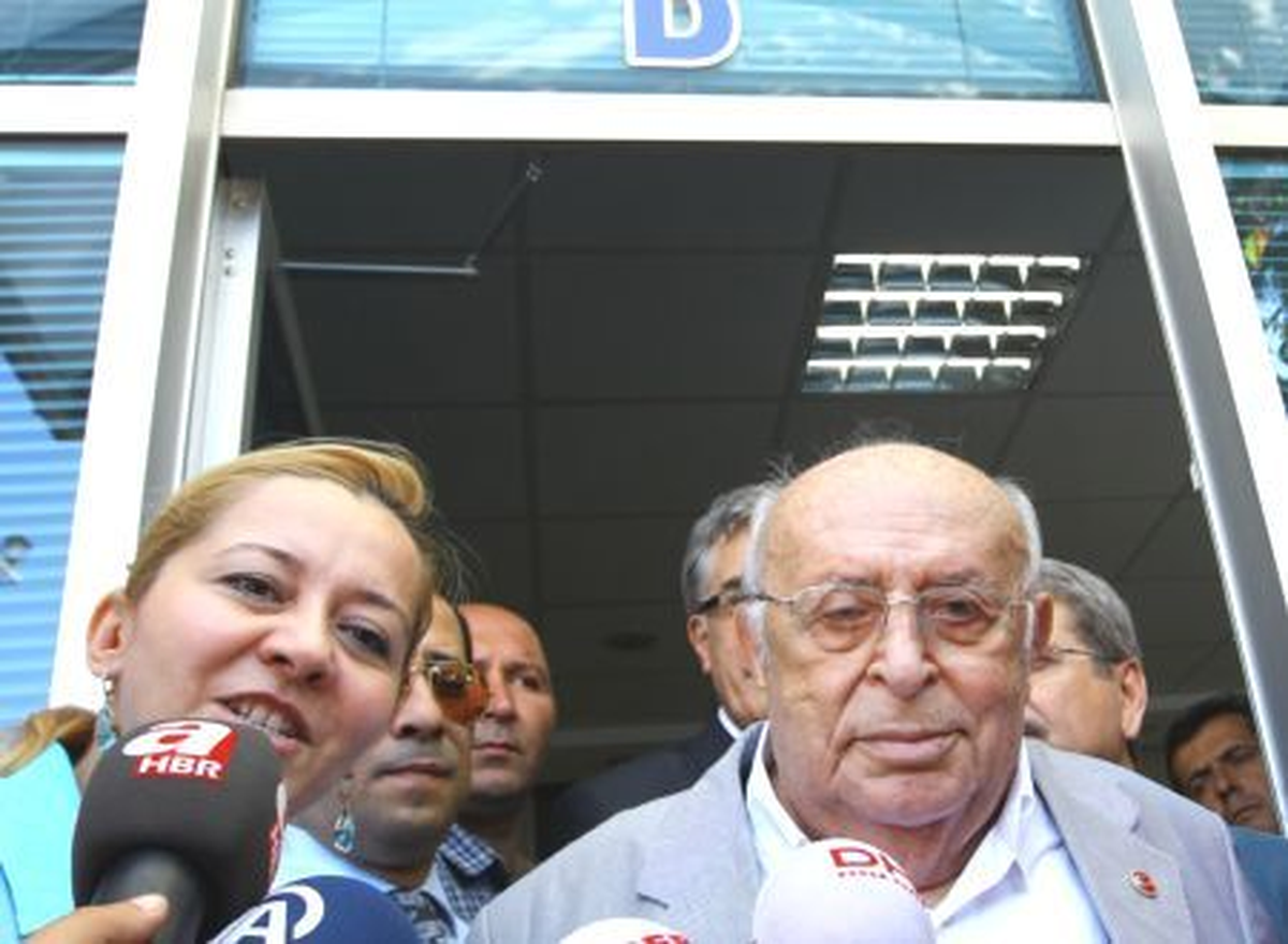 Dokuzuncu Cumhurbaşkanı Demirel Rahatsızlandı