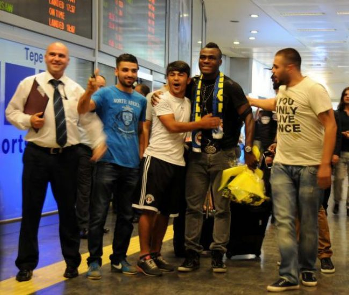 Emmanuel Emenike, İstanbul\'da