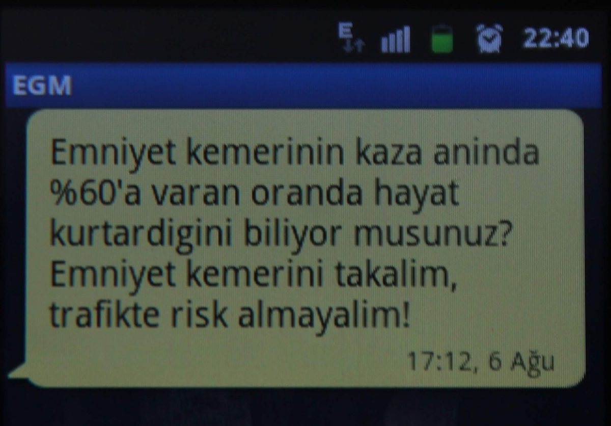 Emniyet Genel Müdürlüğü\'nden Sms\'li Trafik Uyarısı