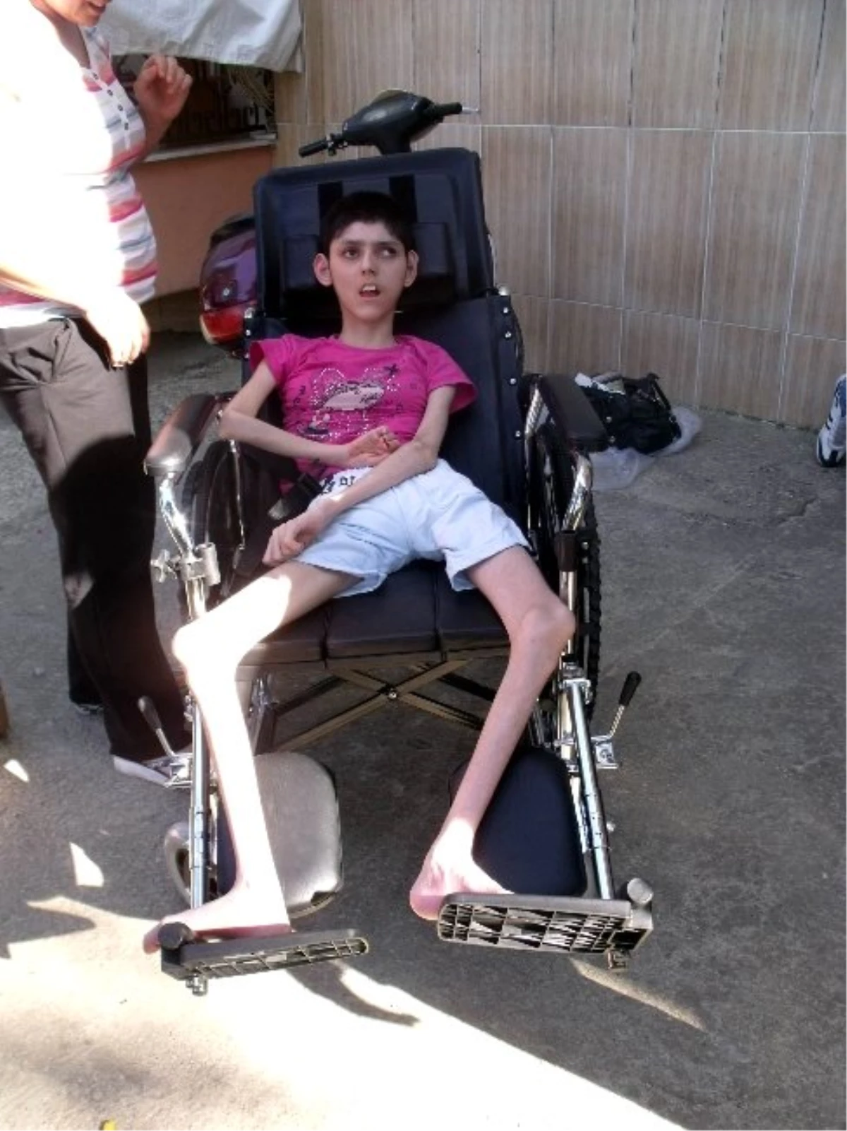 Engelli Rabia Çifte Bayram Yaşadı