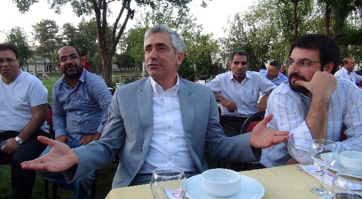Ensarioğlu: "Suriye\'deki Kürtleri Çözüm Sürecinden Ayrı Düşünmek Mümkün Değil"
