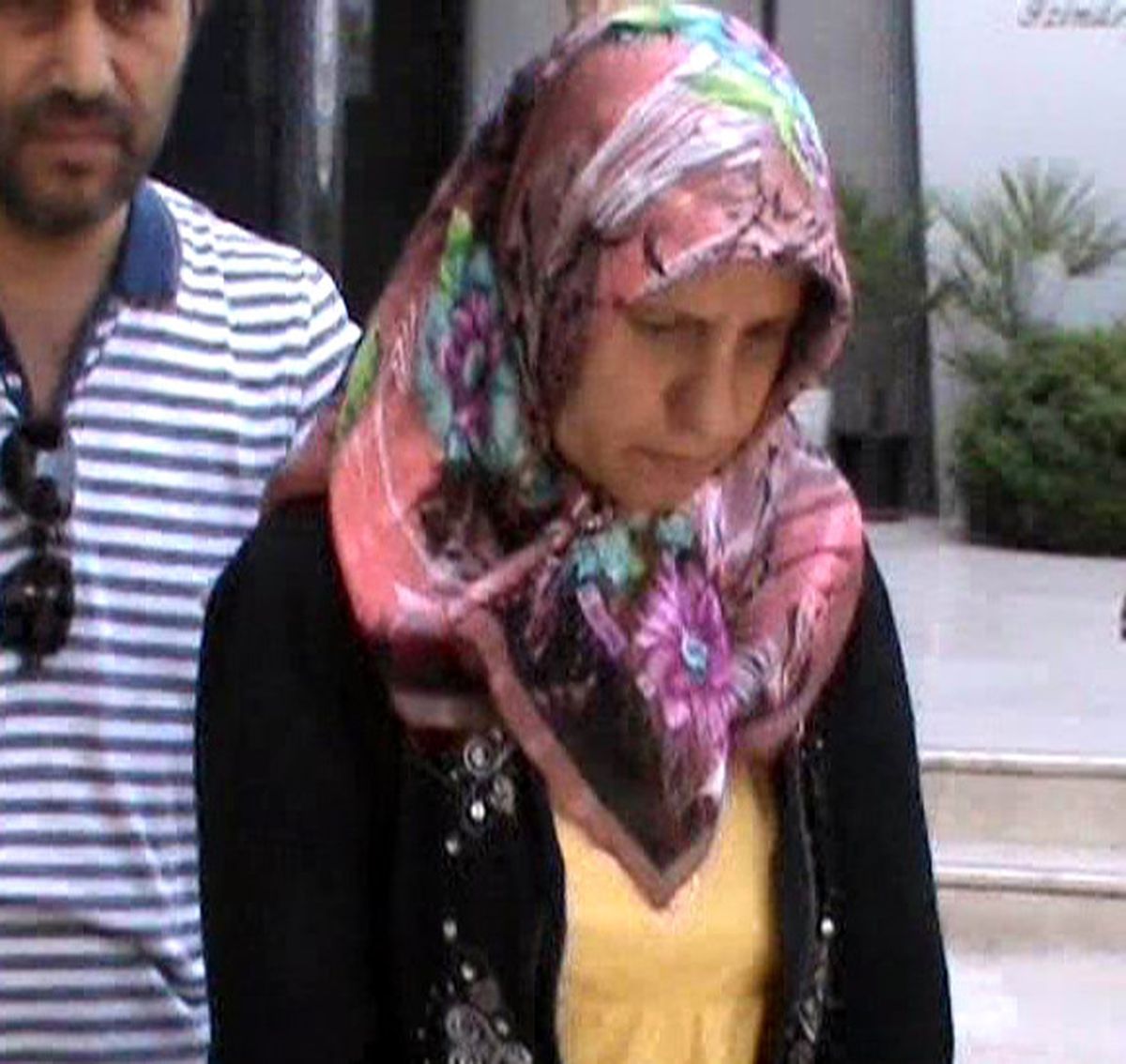 Eşini Öldürdüğü İddia Edilen Kadın Adliyeye Sevk Edildi