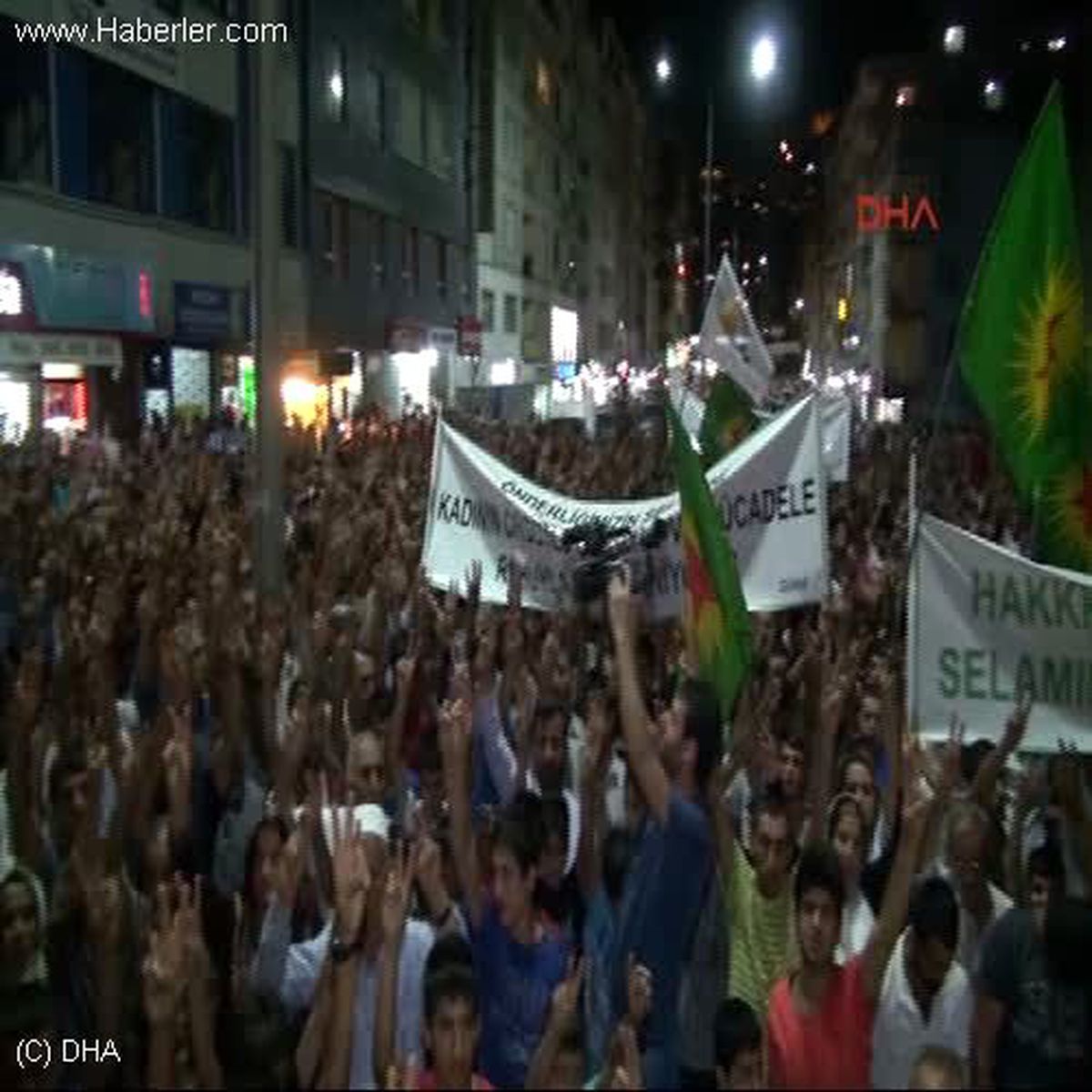 Hakkari 1 BDP\'li Buldan."Sürecin Üçüncü Aşamasında PKK\'lılar Dağdan İnip Türkiye\'de Siyaset...