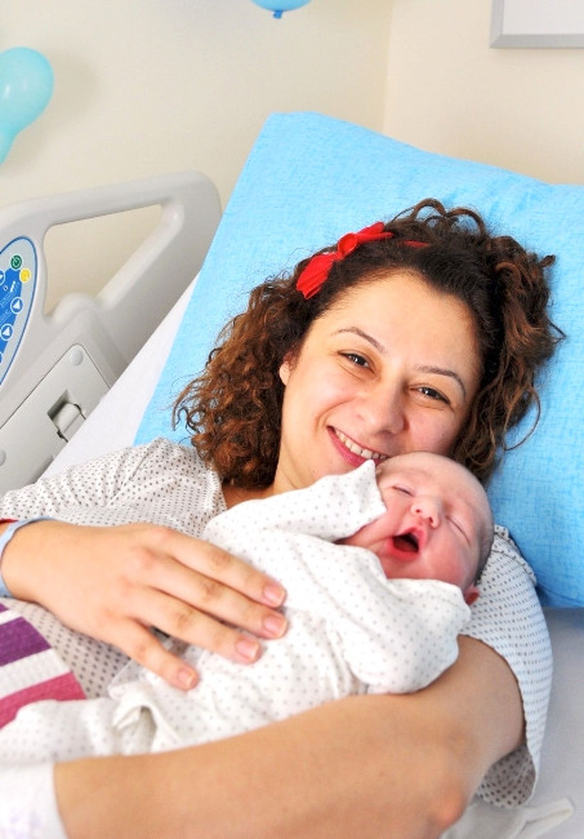 Kanseri Yendi, Bebek Sevinci Yaşadı