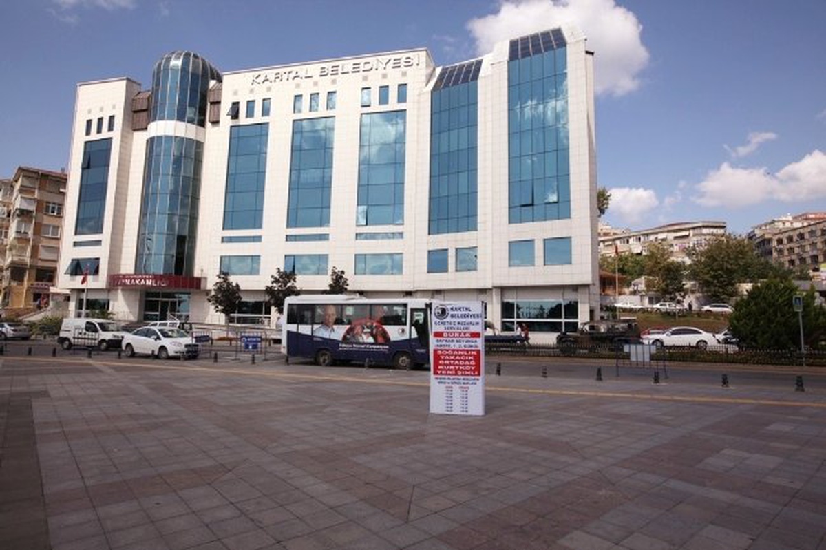 Kartal Belediyesi Mezarlıklara Ücretsiz Otobüs Hizmeti Verecek
