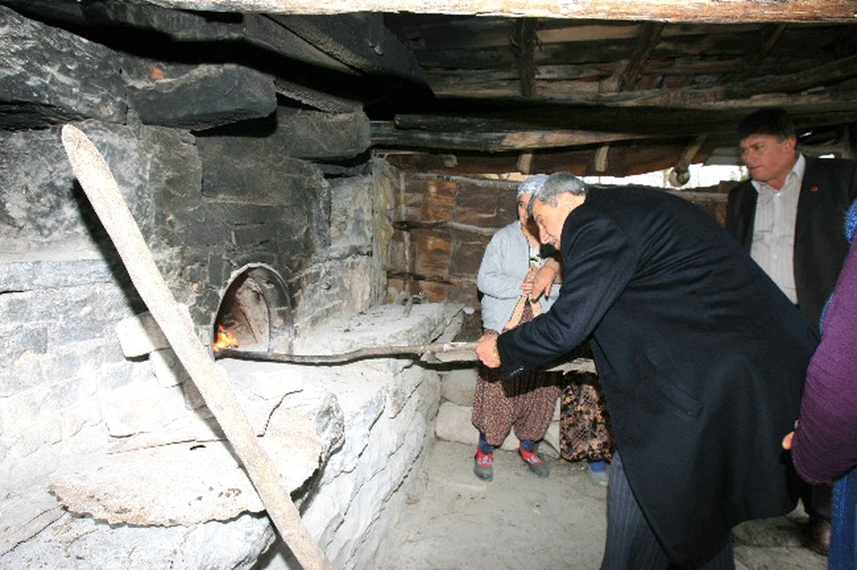 Köy Fırınları Bayram İçin Yanıyor