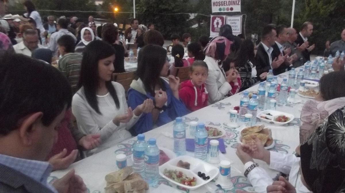 Küre\'de 1000 Kişilik İftar Şöleni