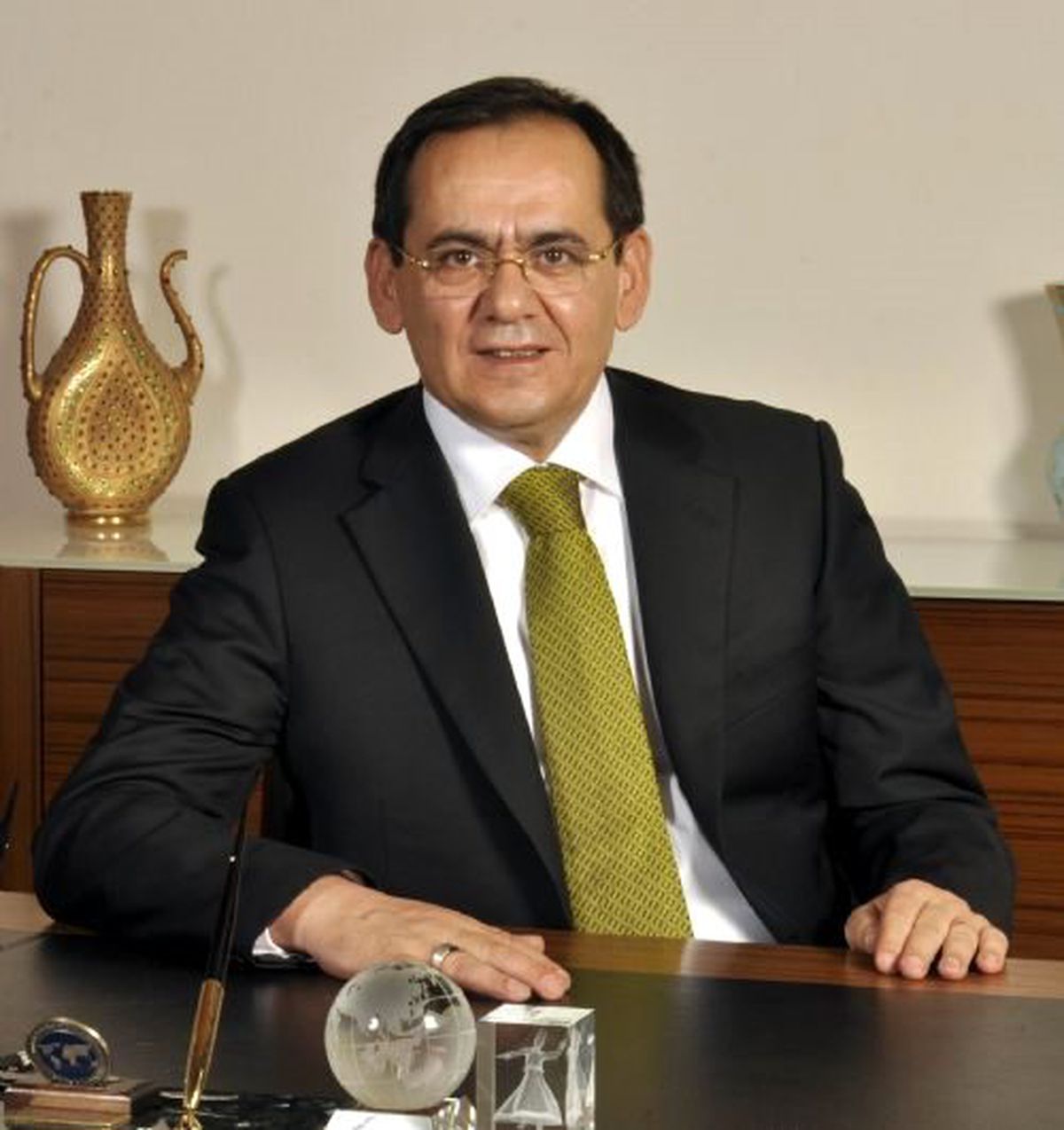 Samsun Milletvekili Mustafa Demir\'in Bayram Mesajı