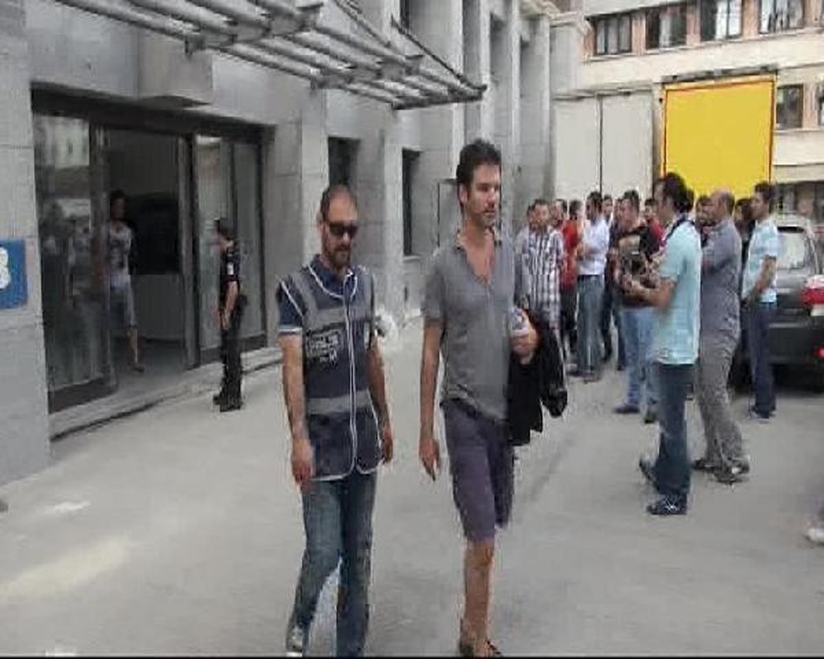 Narkotik Operasyonunda Gözaltına Alınan Ünlüler Adliyeye Sevkedildi (1)