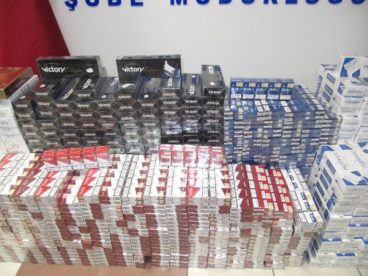 Samsun\'da 15 Bin 156 Paket Kaçak Sigara Ele Geçti