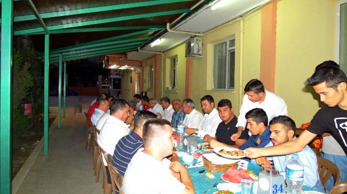 Sasiad, CHP\'yi İftarda Ağırladı
