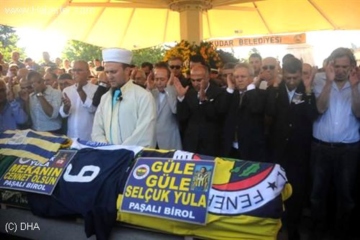 Selçuk Yula Tezahüratla Toprağa Verildi