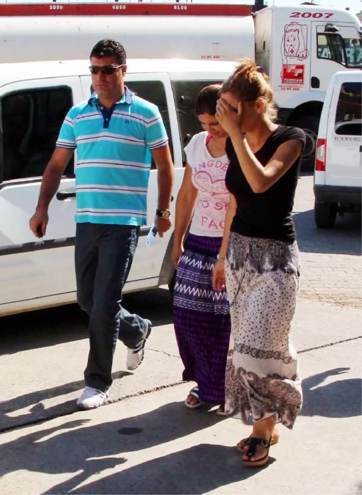 Fethiye\'de Hırsızlık Yapan Soyguncular Yakalandı