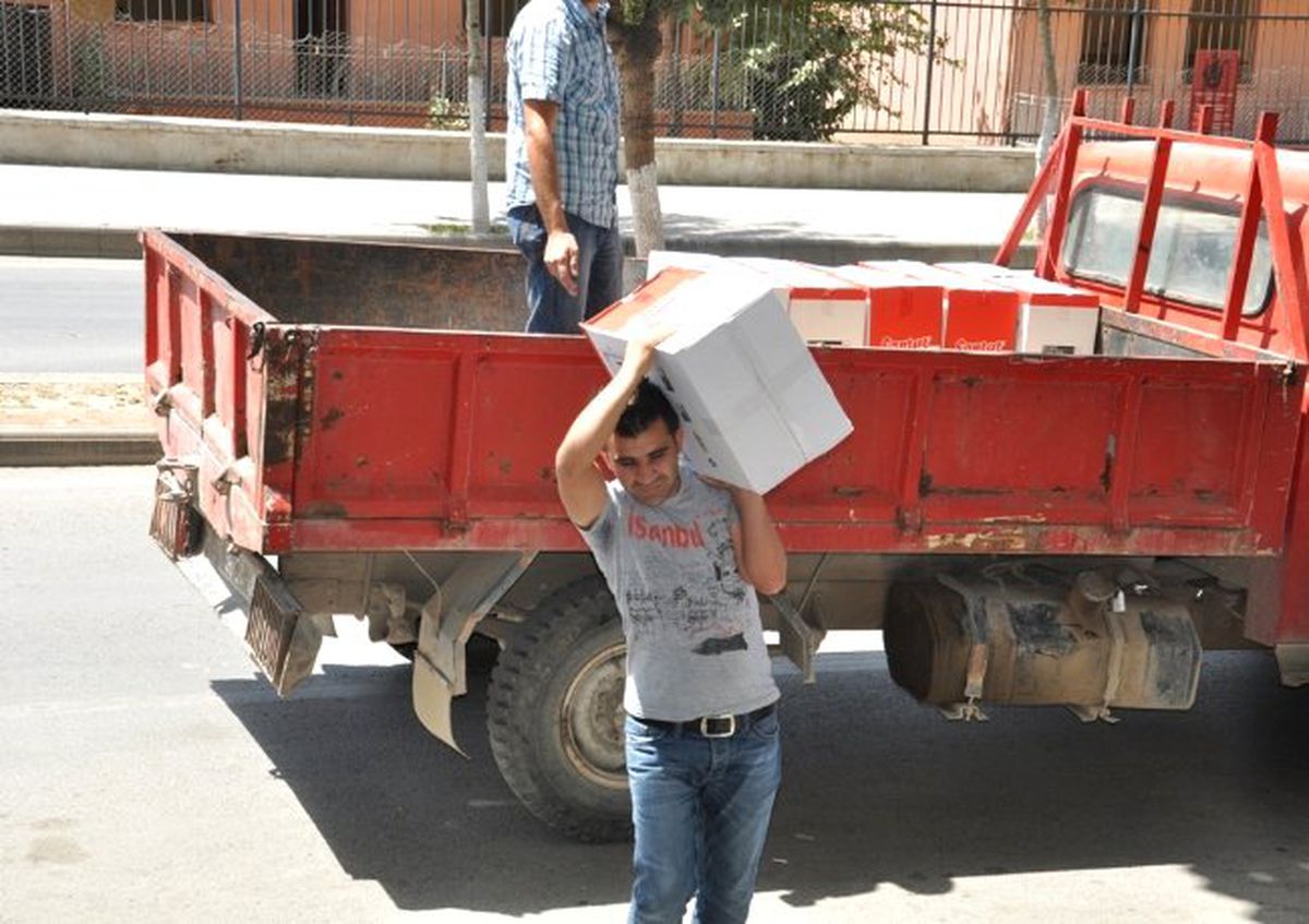 Siirt Belediyesinden Bin 500 Aileye Gıda Yardımı