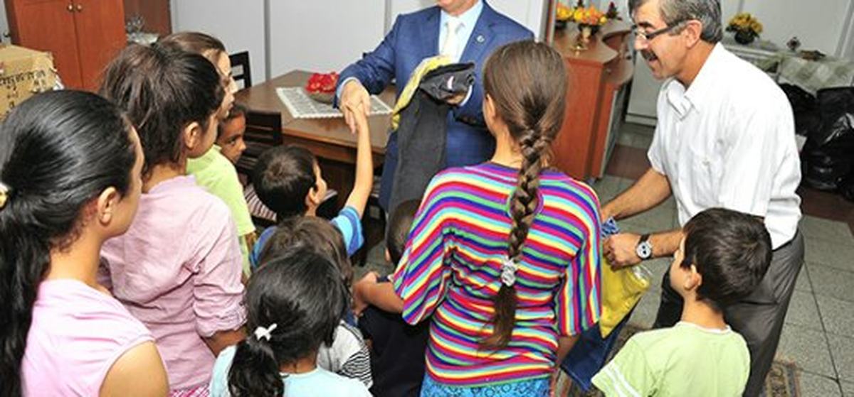 Yıldırım Sevgi Market Bayramlık Giydirdi