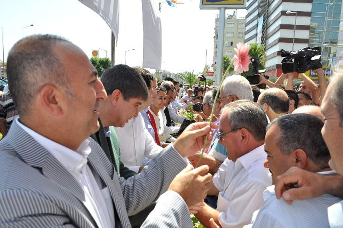 AK Parti\'de Bayramlaşma