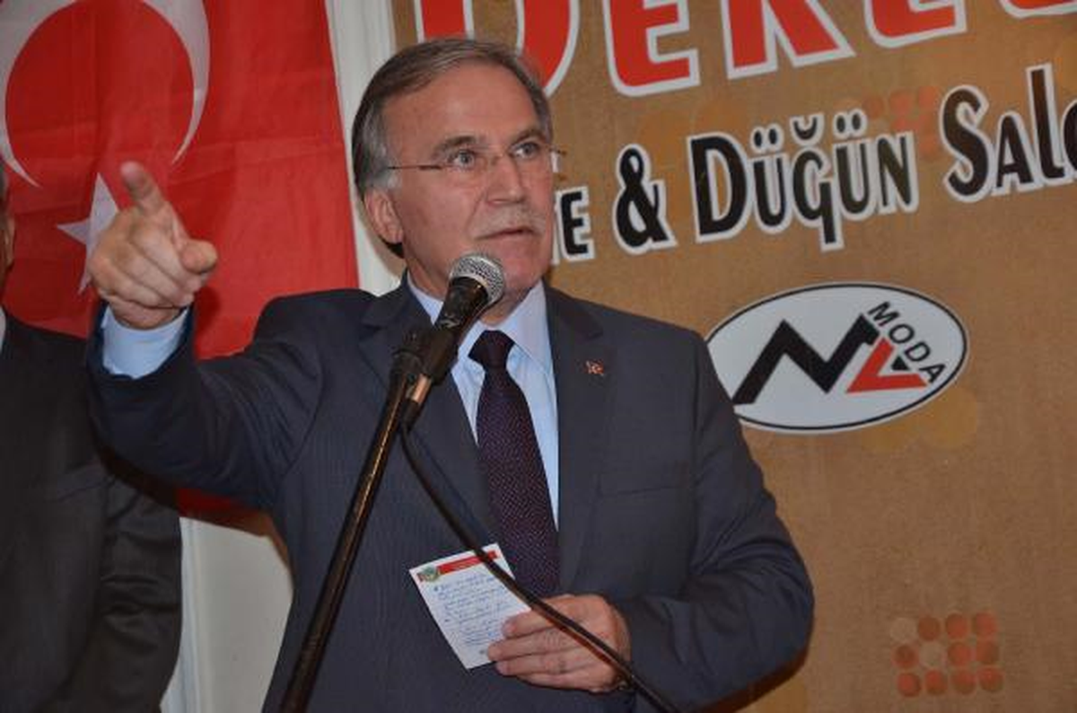 AK Parti\'li Şahin: CHP Hüküm Giyen Milletvekillerini İhraç Etsin (2)