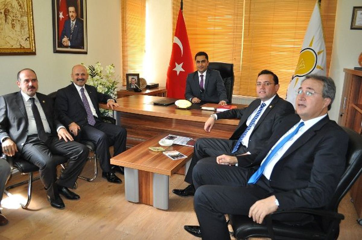 AK Parti Nevşehir İl Başkanlığında Bayramlaşma Programı Yapıldı