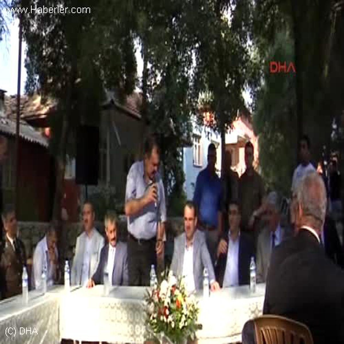 Bakan Ergin Yayladağı\'nda