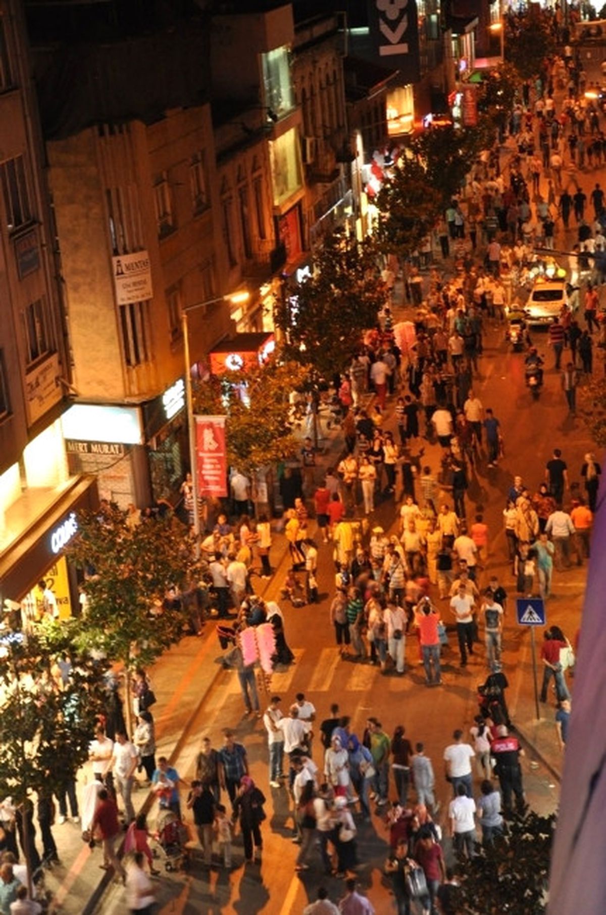 Balıkesir\'de Bayram Heyecanı