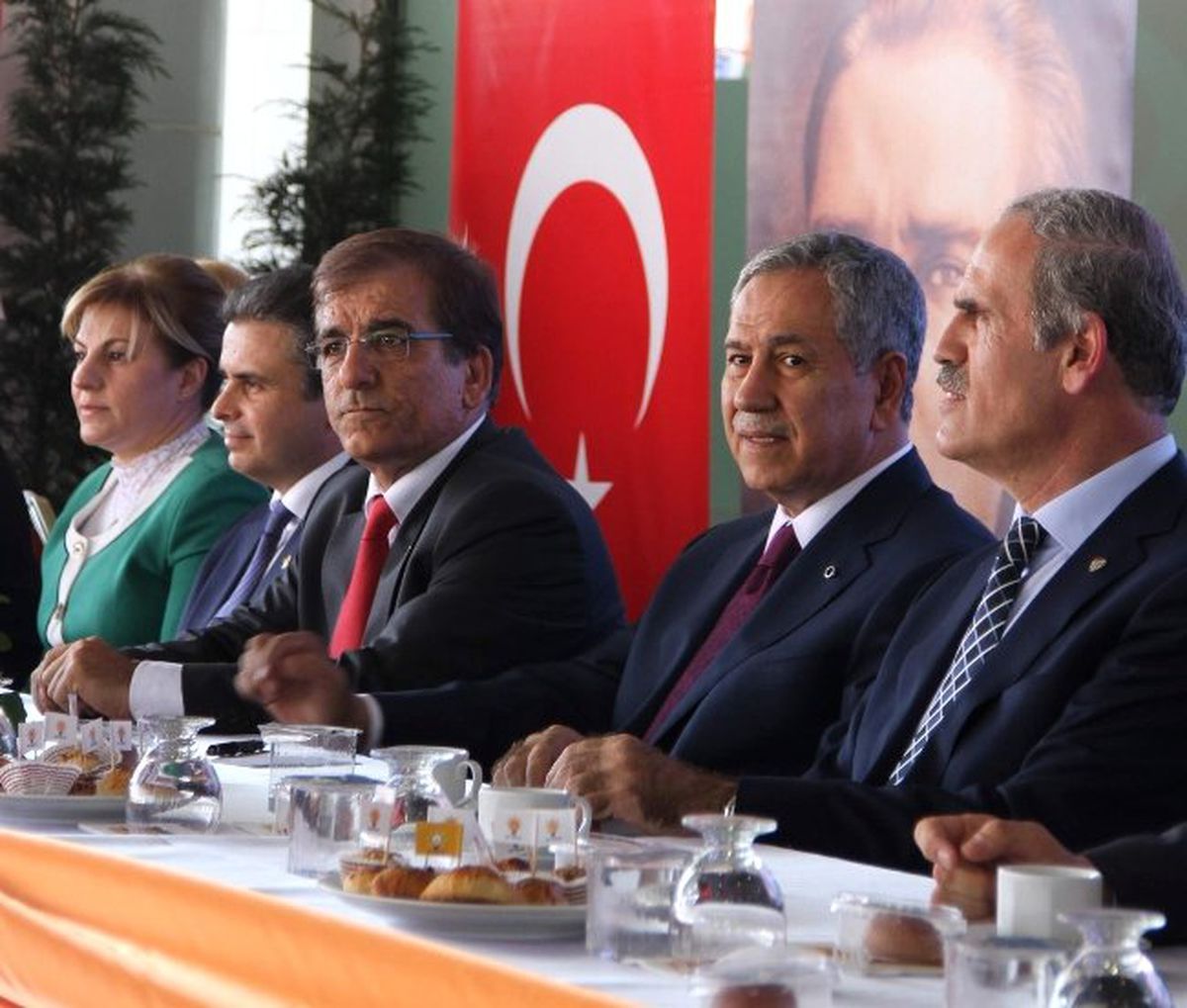 Başbakan Yardımcısı Bülent Arınç Açıklaması