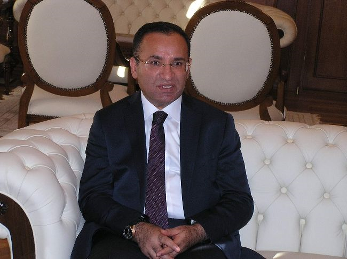 Bozdağ, Bayram Namazını Filibe\'de Kıldı