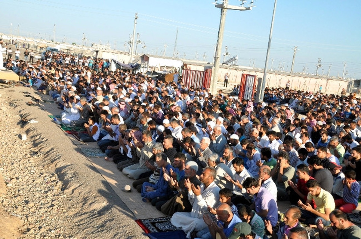 Çadır Kentte Buruk Bayram Namazı