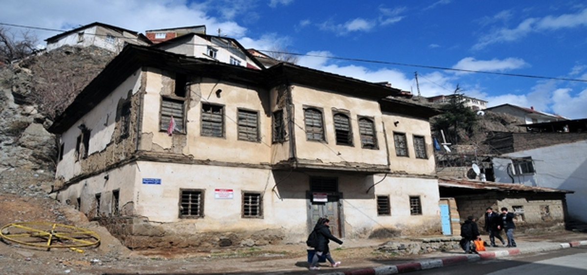 Gümüşhane Konakları Turizme Kazandırılıyor