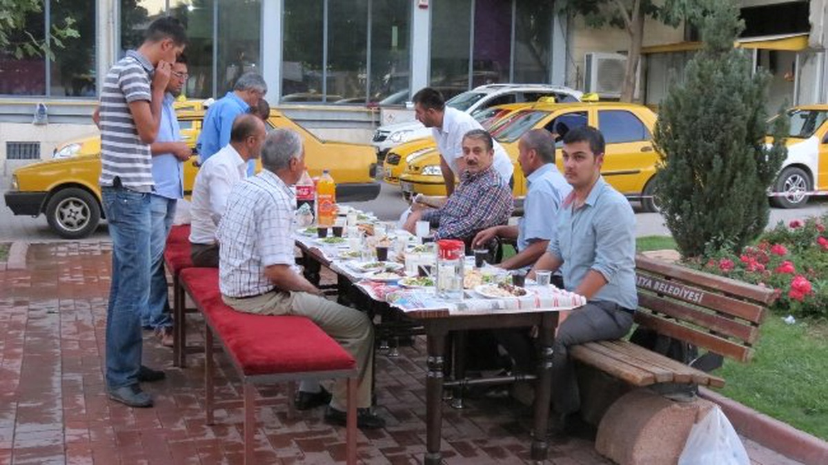 Keskin\'den Taksi Durağına Bayram Ziyareti