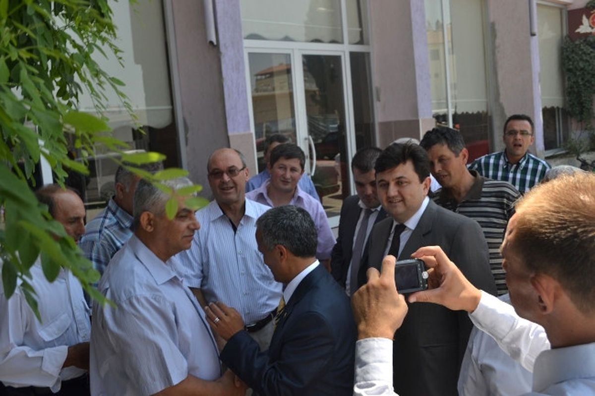 Milletvekili Yurttaş, Kula\'da Bayramlaşma Törenine Katıldı