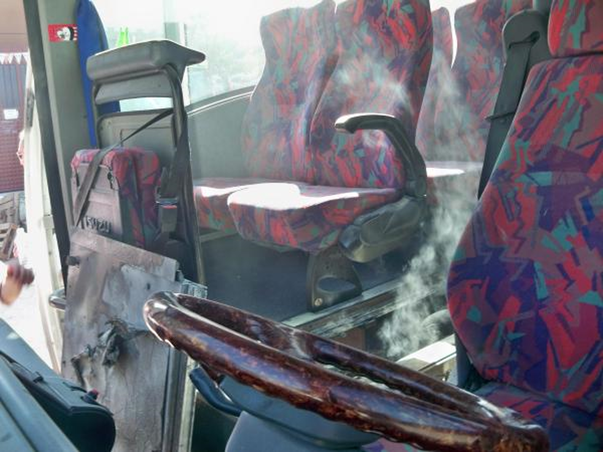 Motoru Alev Alan Midibüste Panik