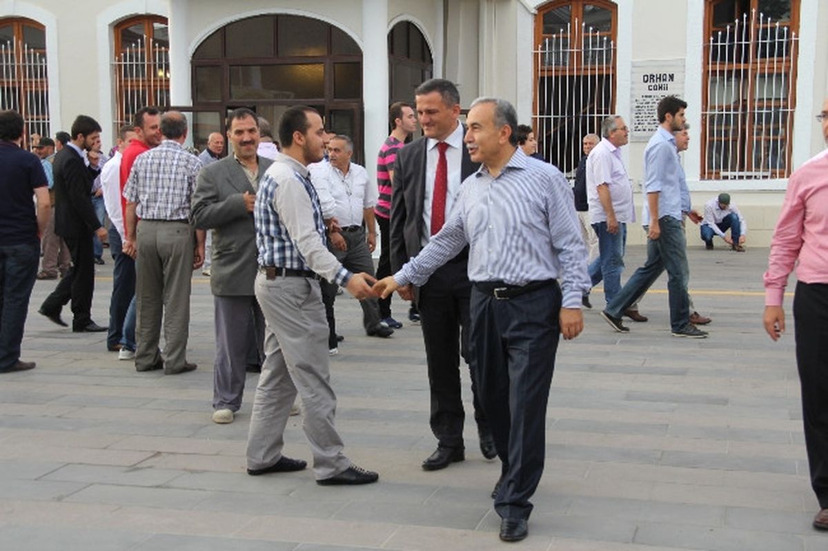 Sakarya\'da Camiler Doldu Taştı