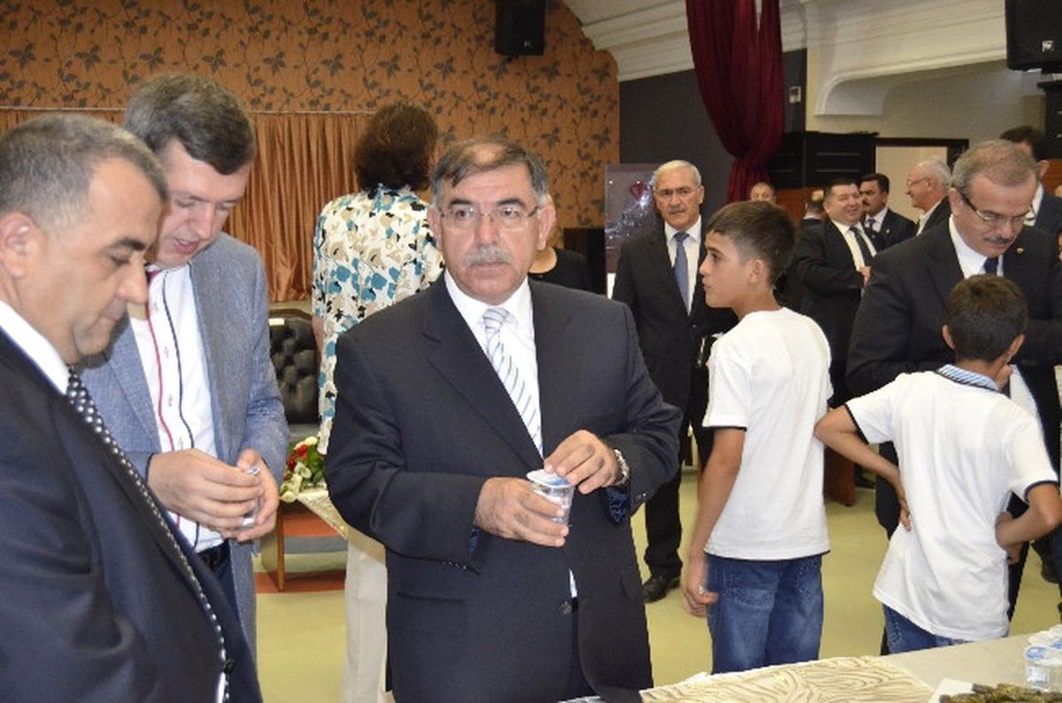 Vali 18 Ağustosta Düzce\'den Ayrılacak