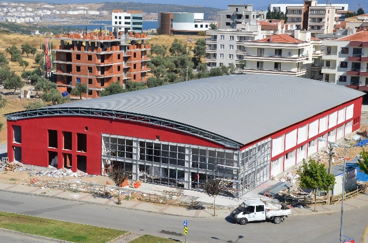 Aliağa Yeni Mahalle\'ye Renk Geldi