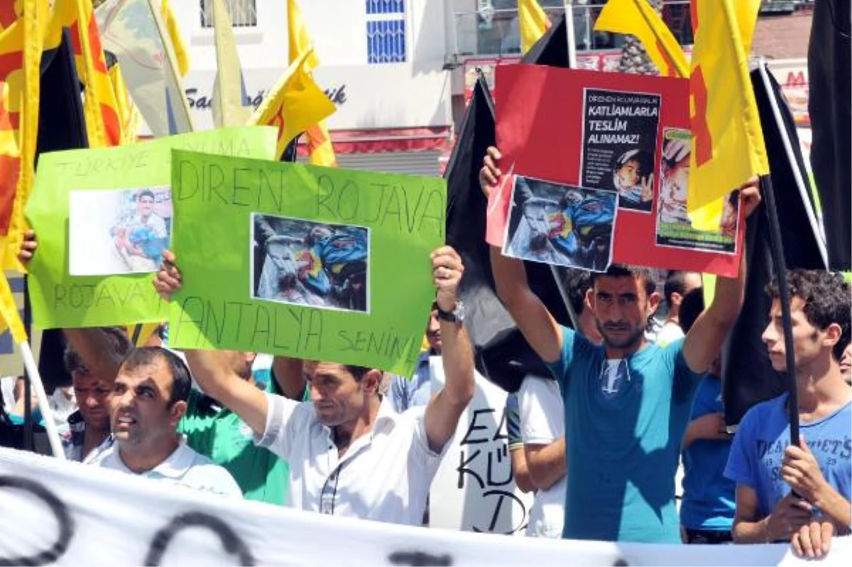 Antalya\'da BDP\'den \'Rojava Katliamı\' Protestosu