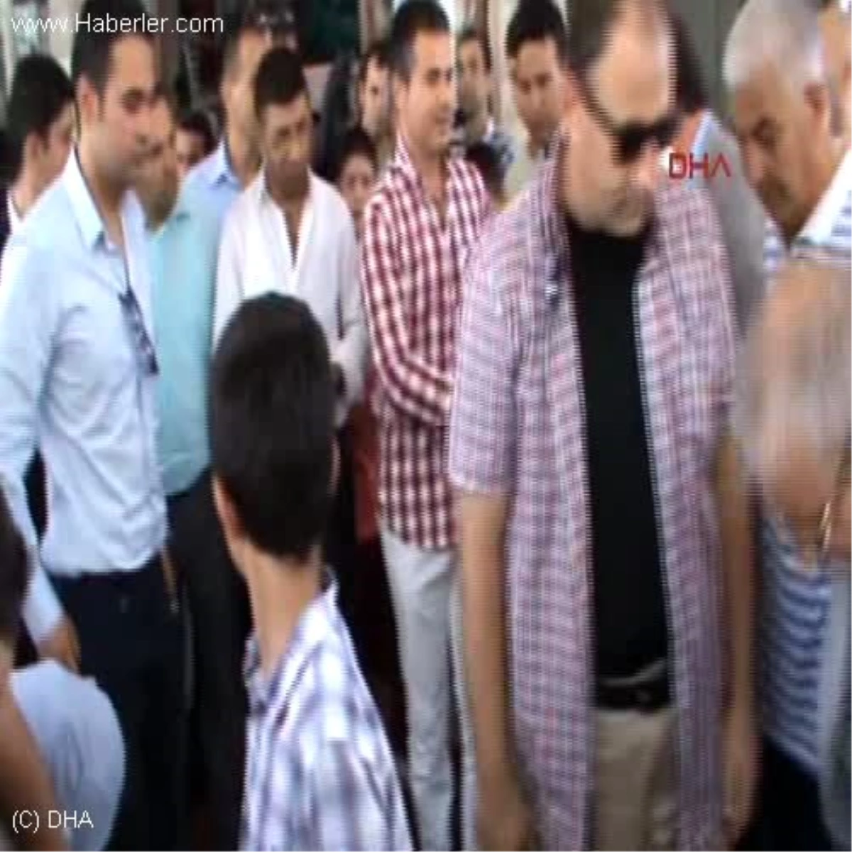 Bakan Kılıç'a 'Damda Yatalım' Önerisi