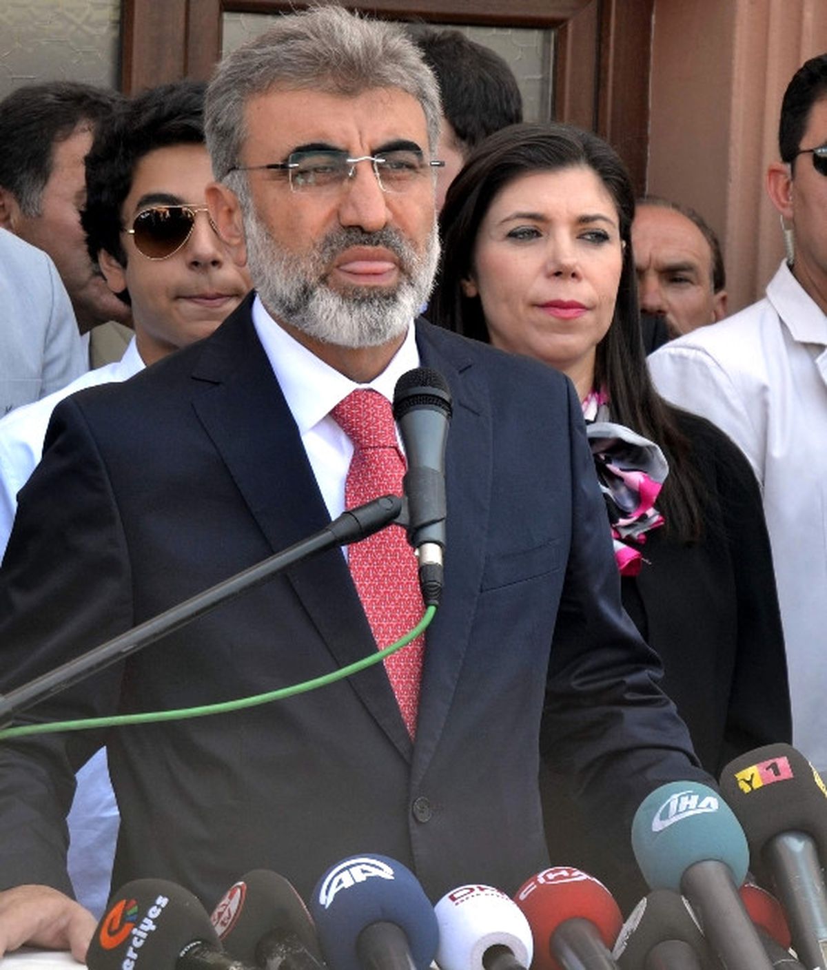 Bakan Yıldız\'dan CHP\'ye Gensoru Çıkışı
