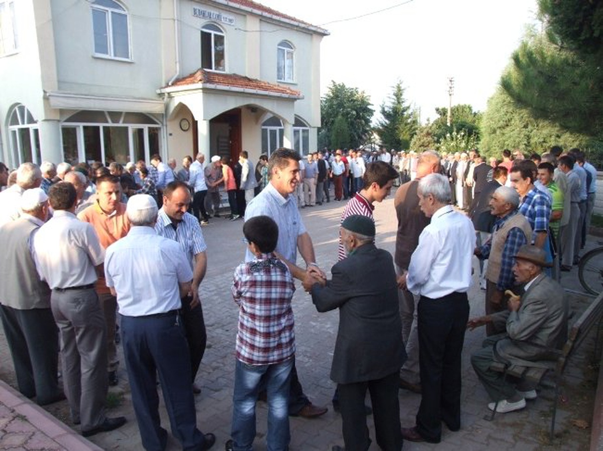 Budaklar\'da Yüz Yıllık Gelenek Sürüyor