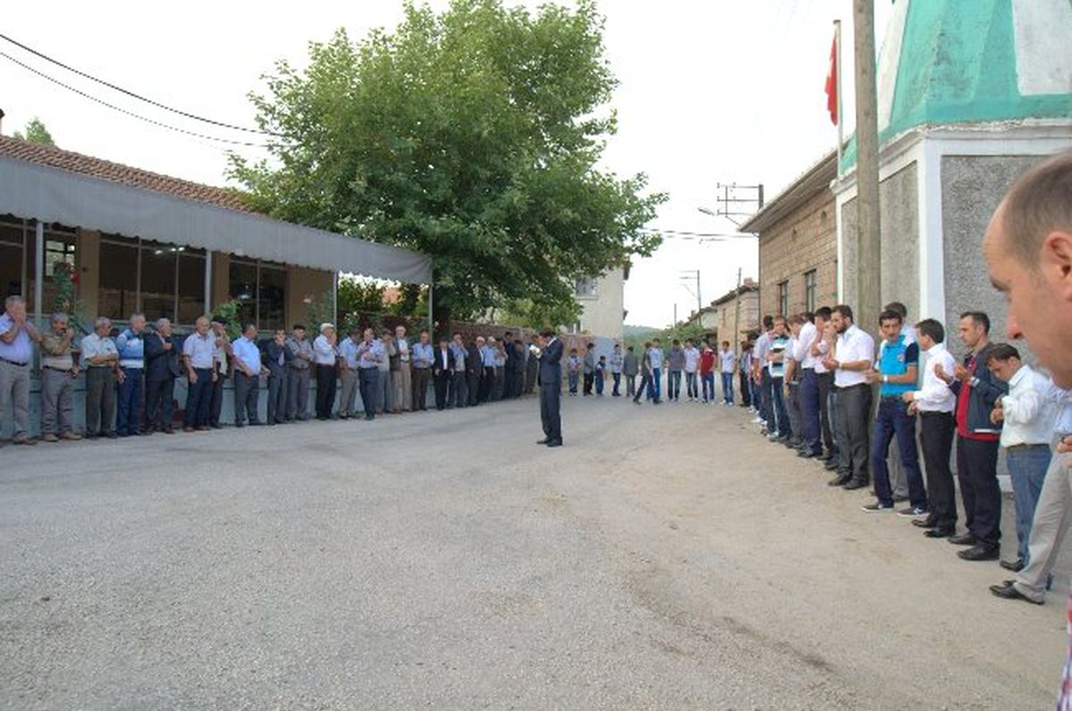 Çan\'da Yüzyıllık Bayramlaşma Geleneği