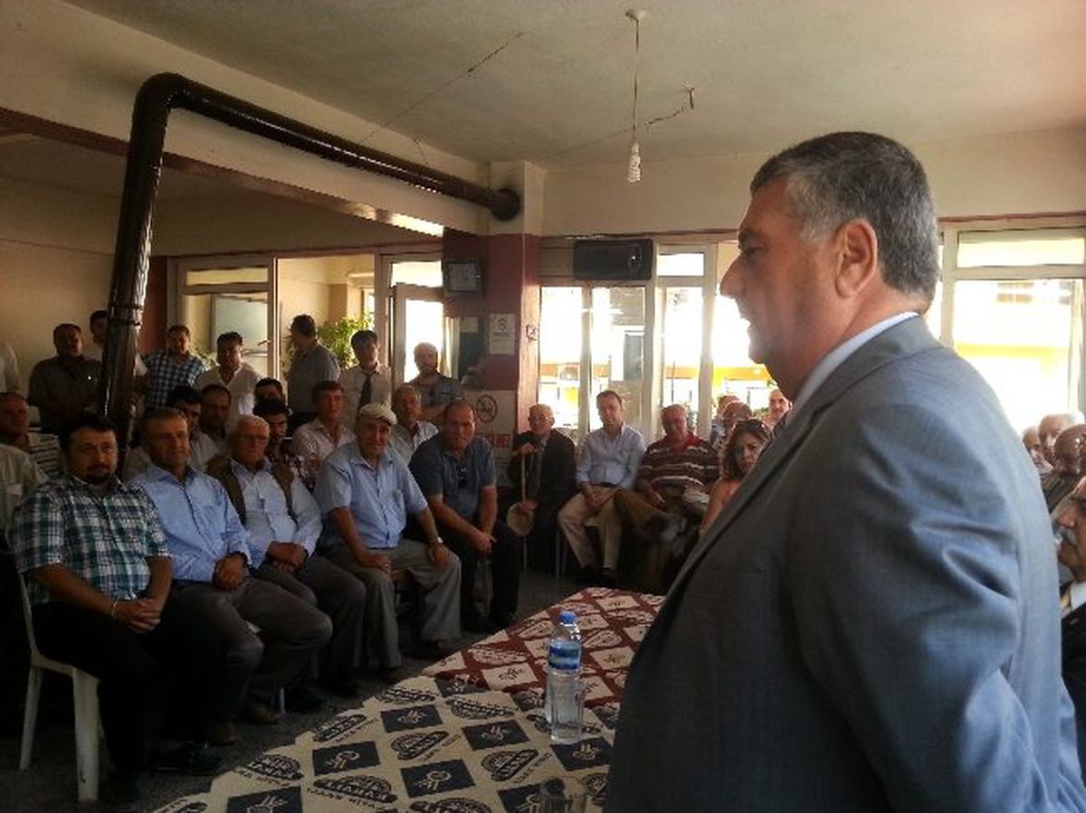 CHP\'li Keskin Partilileriyle Bayramlaştı