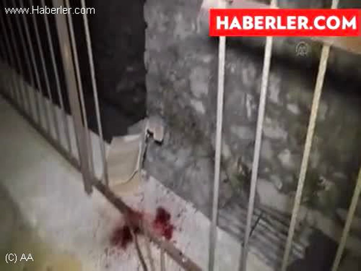 Eline saplanan demirle hastaneye kaldırıldı