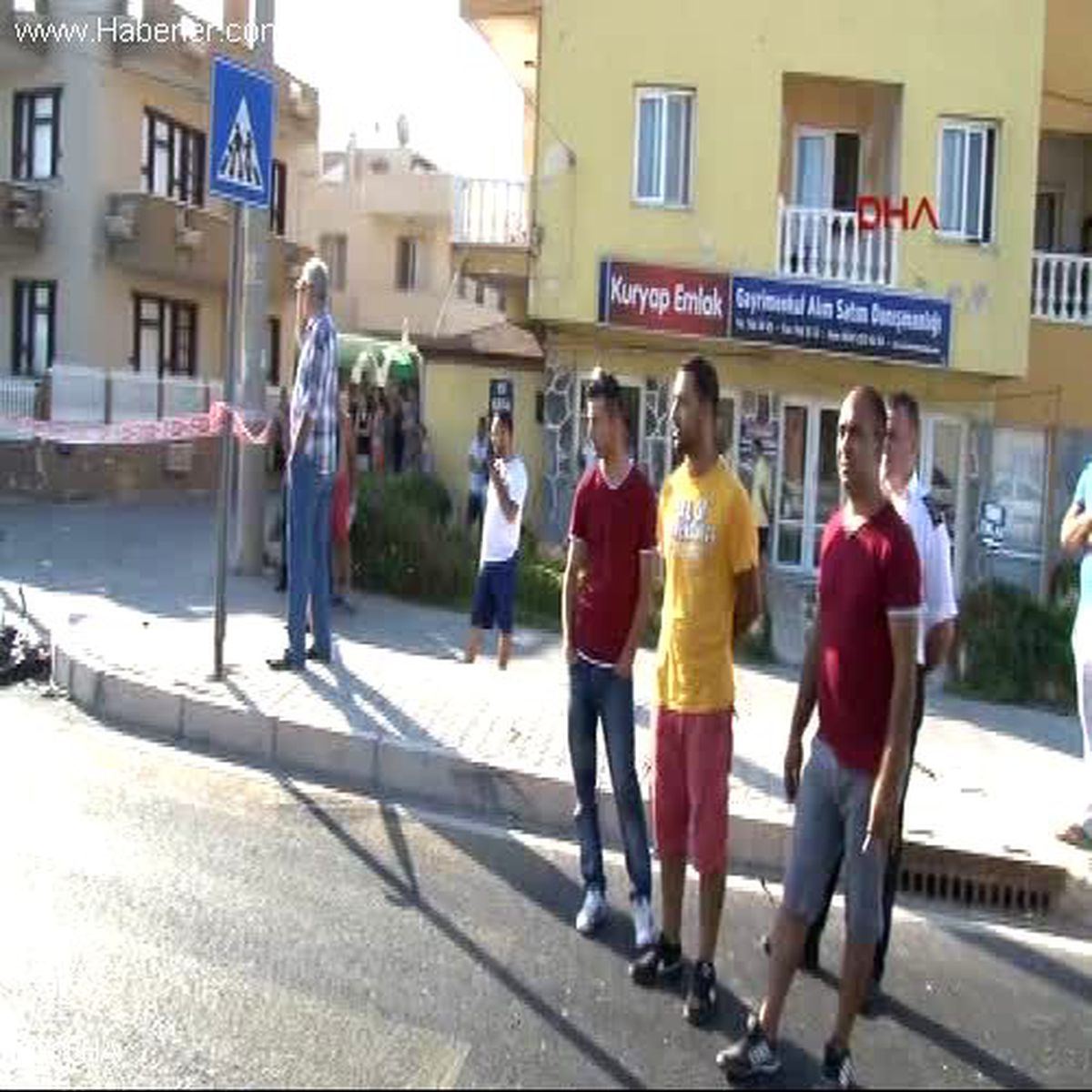 İzmir\'de Katliam Gibi Kaza: 5 Ölü
