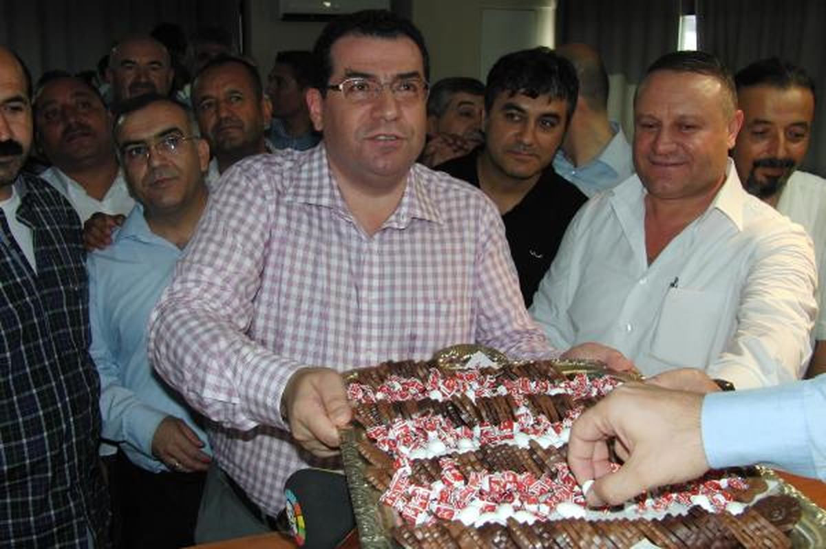 MHP'li Tanrıkulu: Yakında Her Şeyimiz Sansürden Geçecek