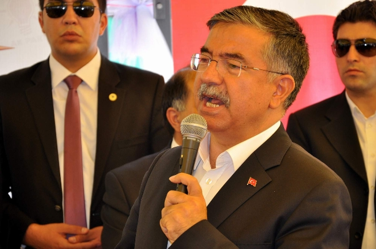 Milli Savunma Bakanı İsmet Yılmaz Açıklaması